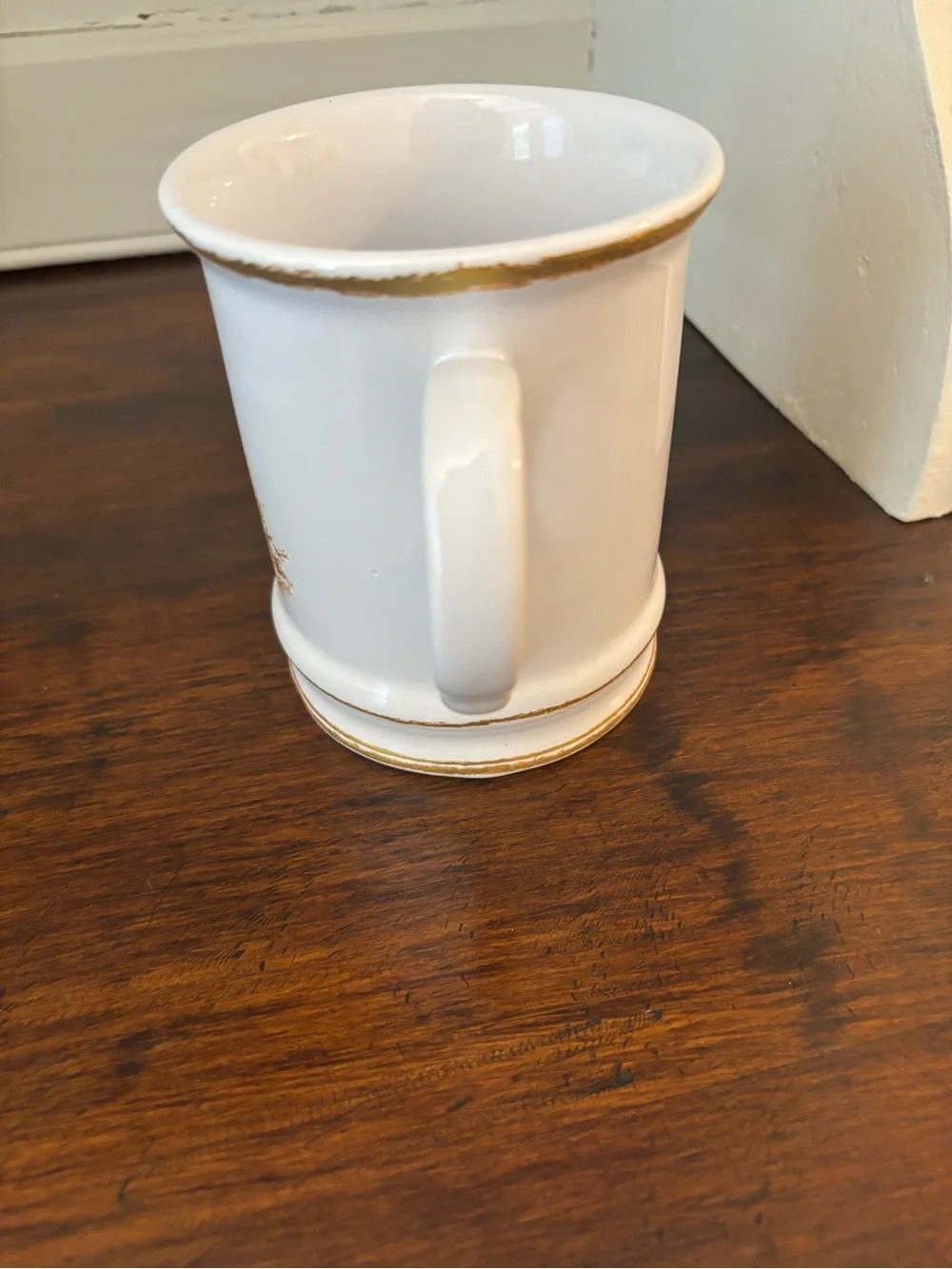 Williams Sonoma Christmas Tree Coffee Mug White Porcelain Metallic Gold Tree
